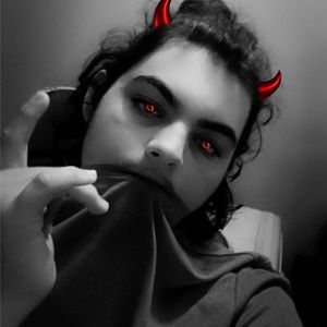 Meet your Posher, Skylar